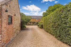 Daisy Hill, Farm Cottages Duns Tew